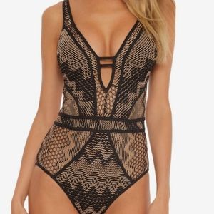 BECCA SZ L- NWT Chrochet black and tan swimsuit